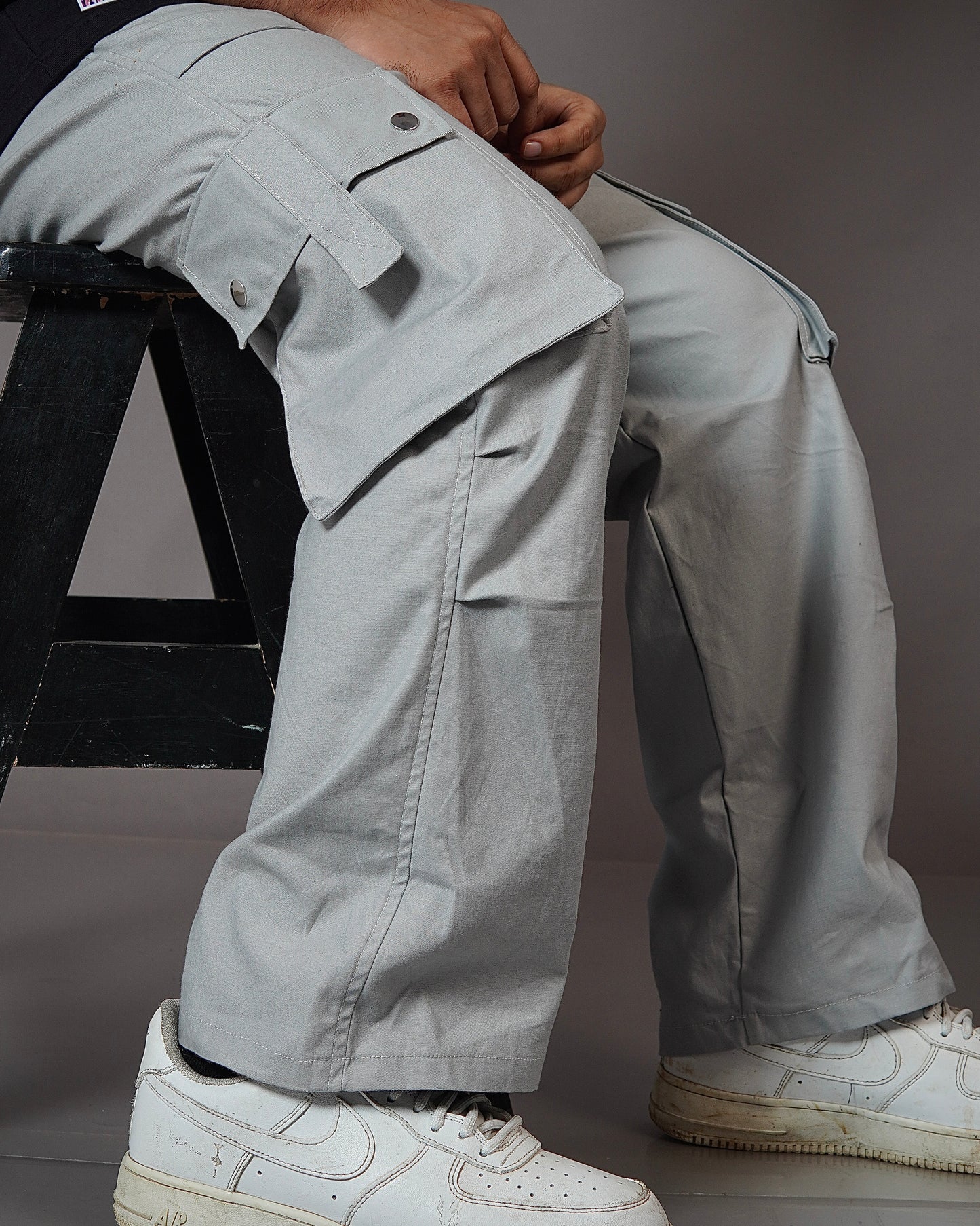 Grey Cargo Pants – Minimal Aesthetic Utility Wear for Everyday Style | Bombyy Clothings