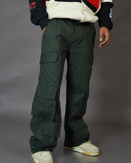 Olive Green Cargo Pants – Aesthetic Streetwear Utility Bottoms | Bombyy Clothings