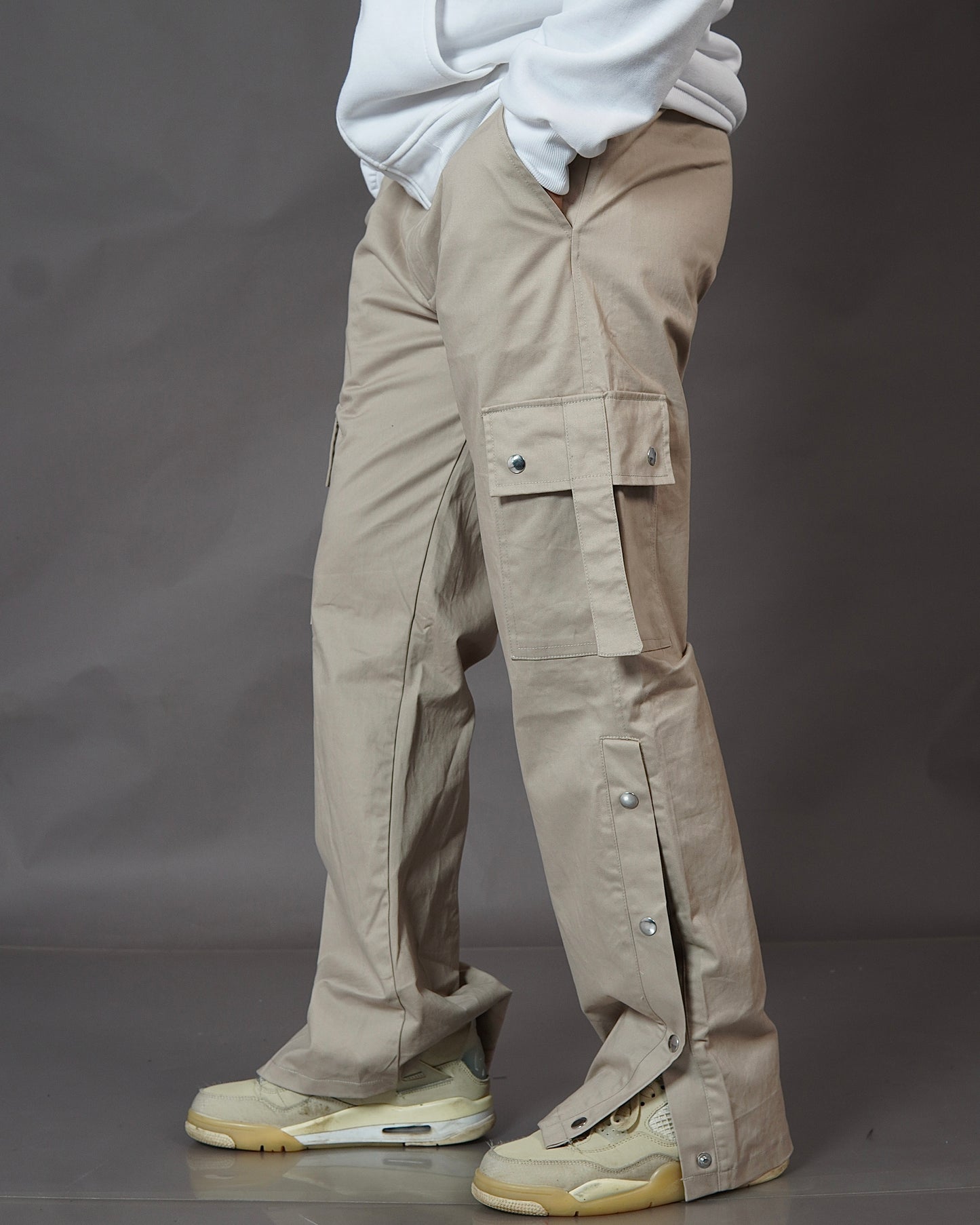 Cream 6-Pocket Cargo Pants – Functional Streetwear with Aesthetic Utility | Bombyy Clothings